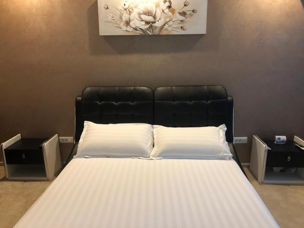 Cezara Apartment Galati  Luaran gambar
