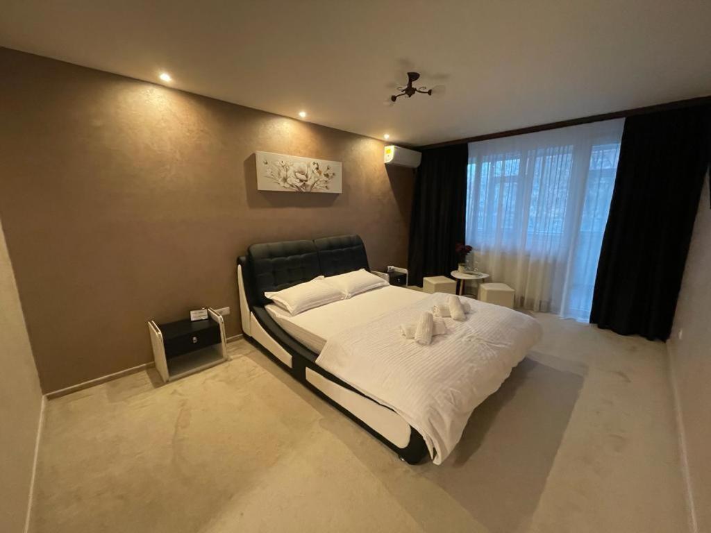 Cezara Apartment Galati  Luaran gambar